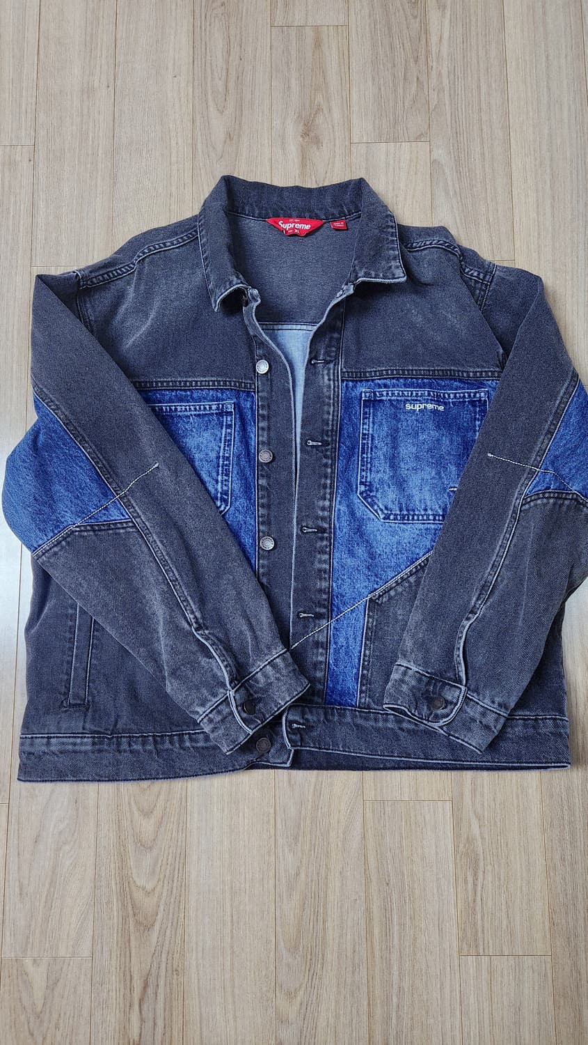 슈프림 투톤 패널드 데님 자켓 블랙 - 22FW  XL사이즈 상품이미지1