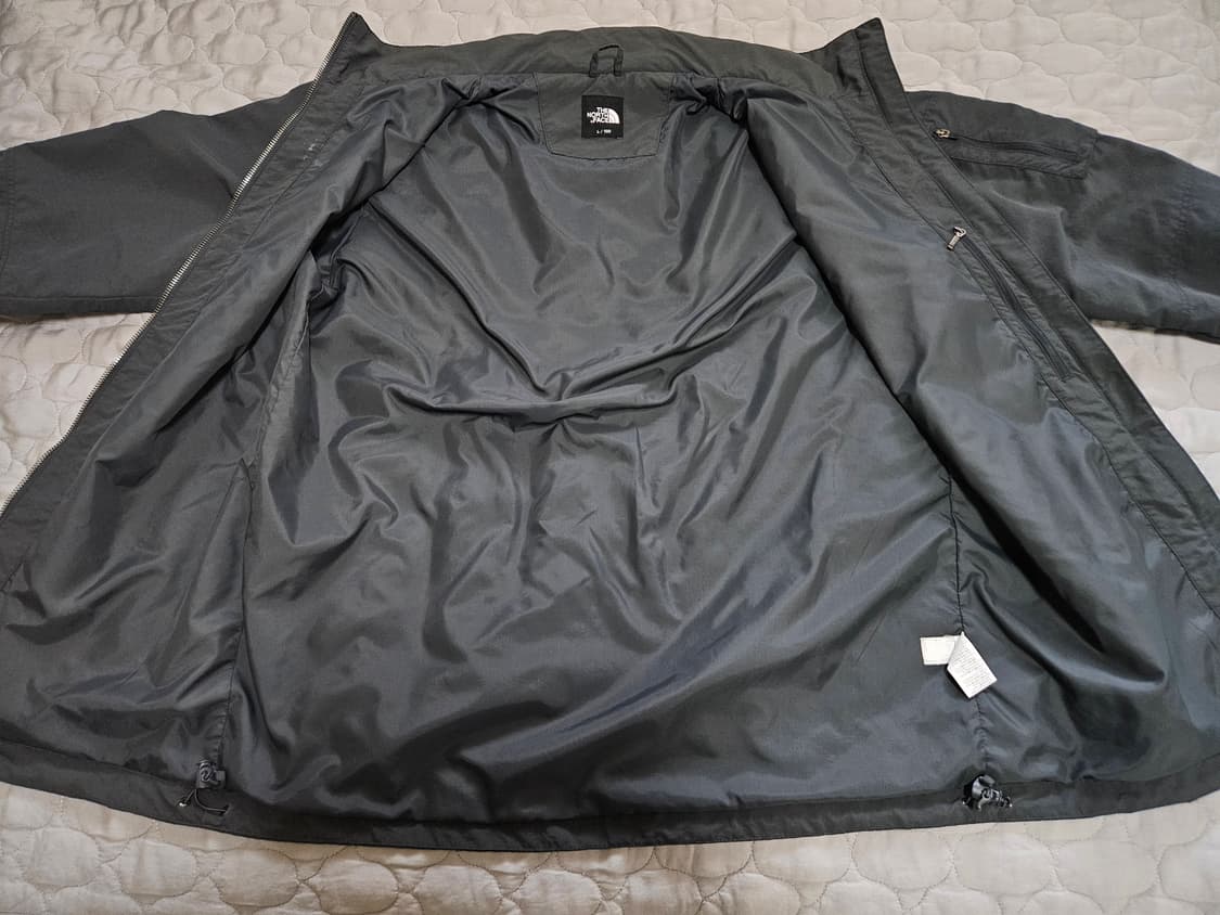 노스페이스 블랙 바람막이 자켓 어깨포켓 L 100 상품이미지6