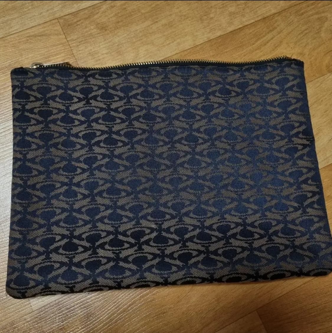 비비안웨스트우드 클러치 가방[정품] 상품이미지3