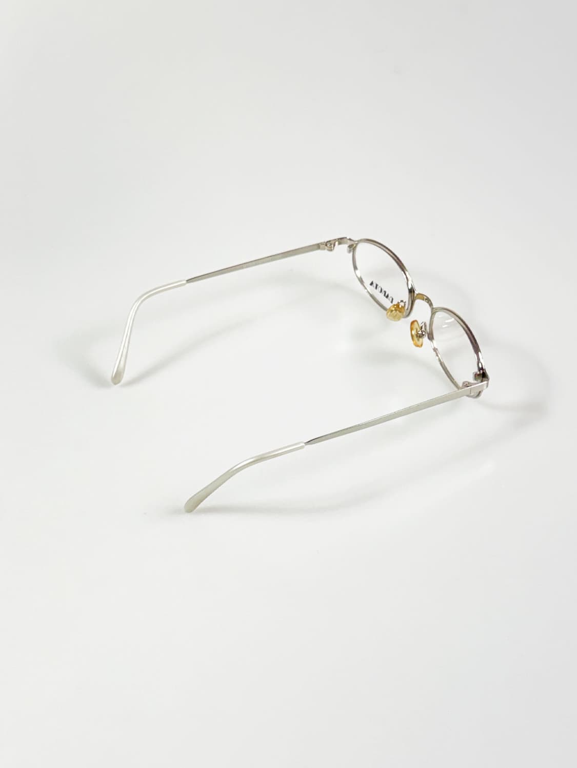 DAKOTA 실버 메탈 슬림 오벌 프레임 빈티지 안경 상품이미지4