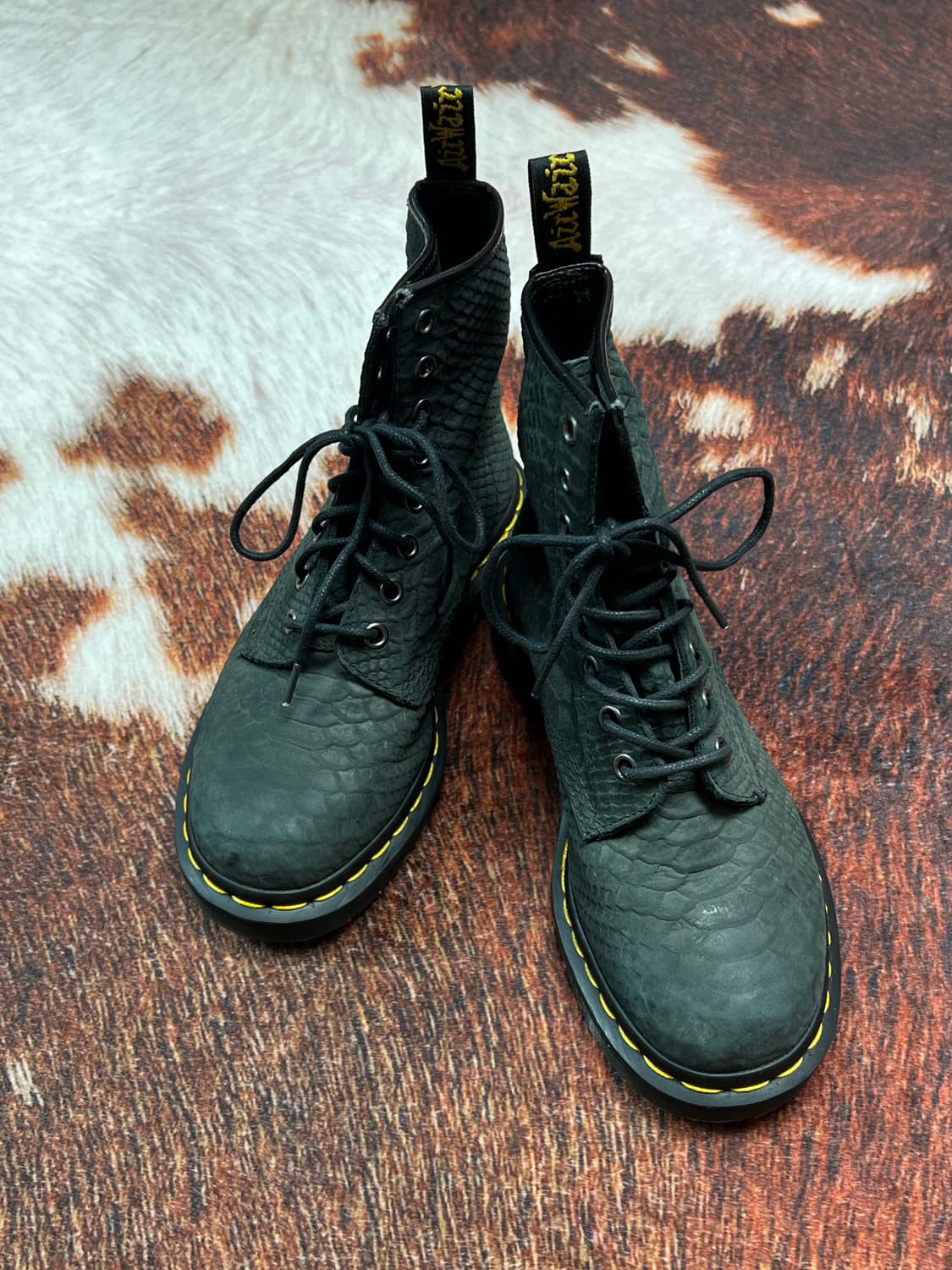 [235] 닥터마틴 1460 뱀피 패턴 워커 상품이미지3