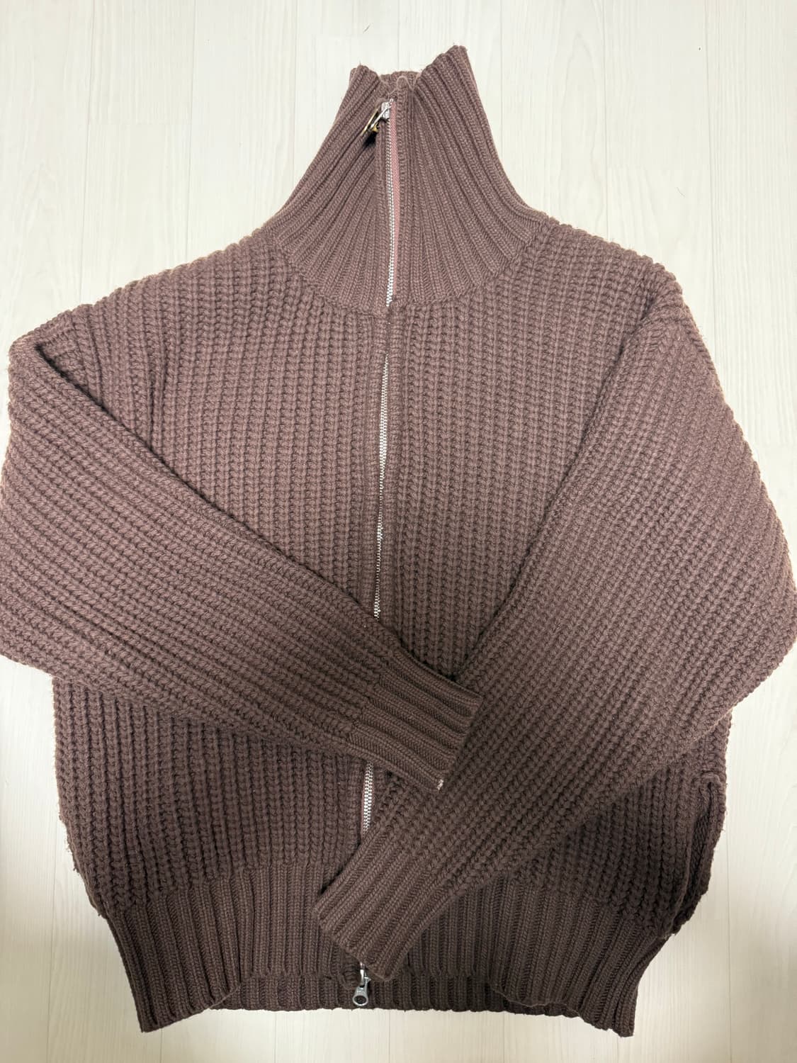 [판매] (L) STU 니트집업 브라운 상품이미지1