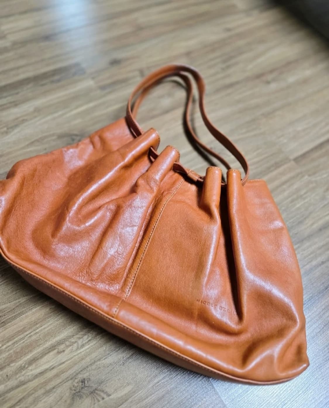 니콜 st. 질 - 가죽 토트백 [정품] 상품이미지2