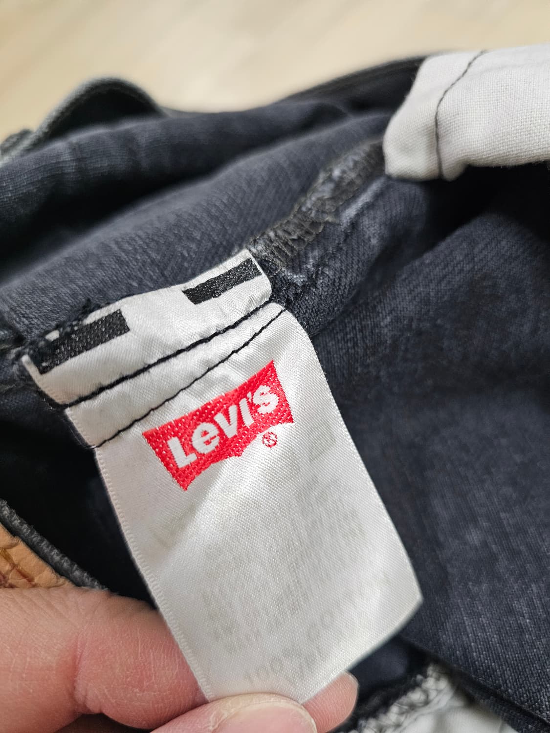 [32] 리바이스 501 흑청 데님 팬츠 상품이미지7