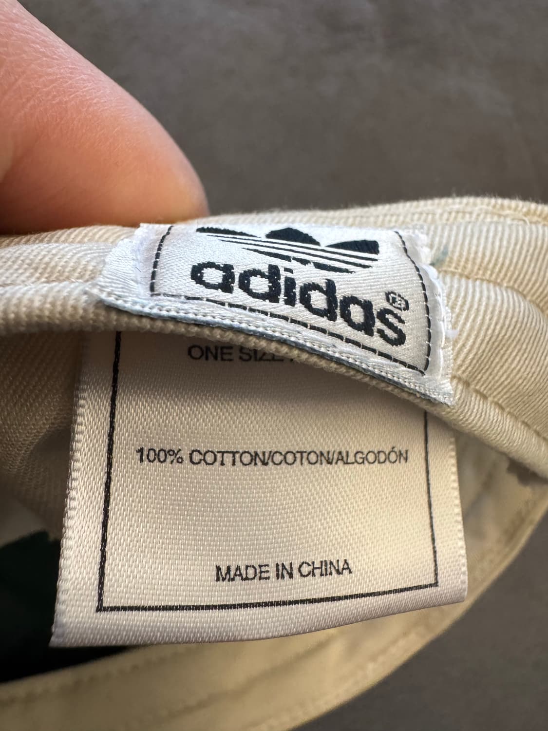 아디다스 올드스쿨 불꽃로고 캡 처분  상품이미지3