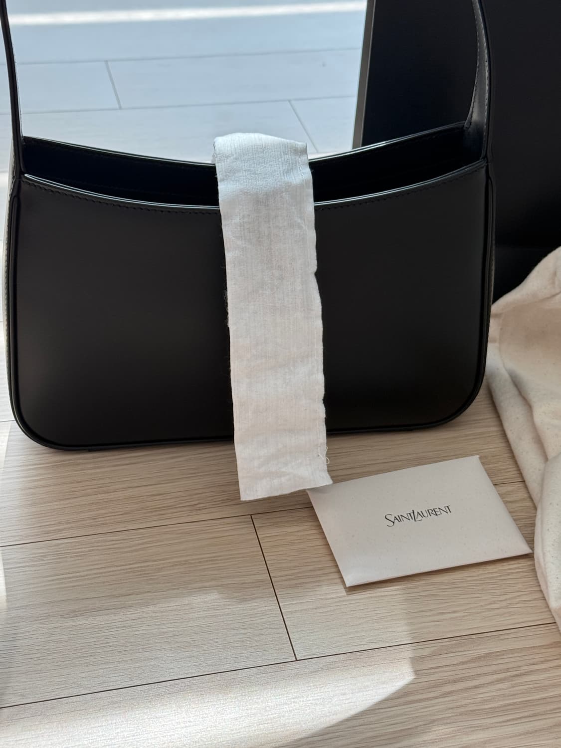 입생로랑 5a7 호보백 일반사이즈 상품이미지3