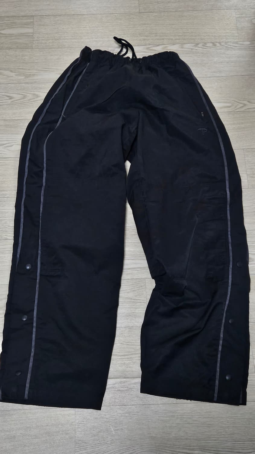 폴리테루 트리플블랙 트랙 1 상품이미지1