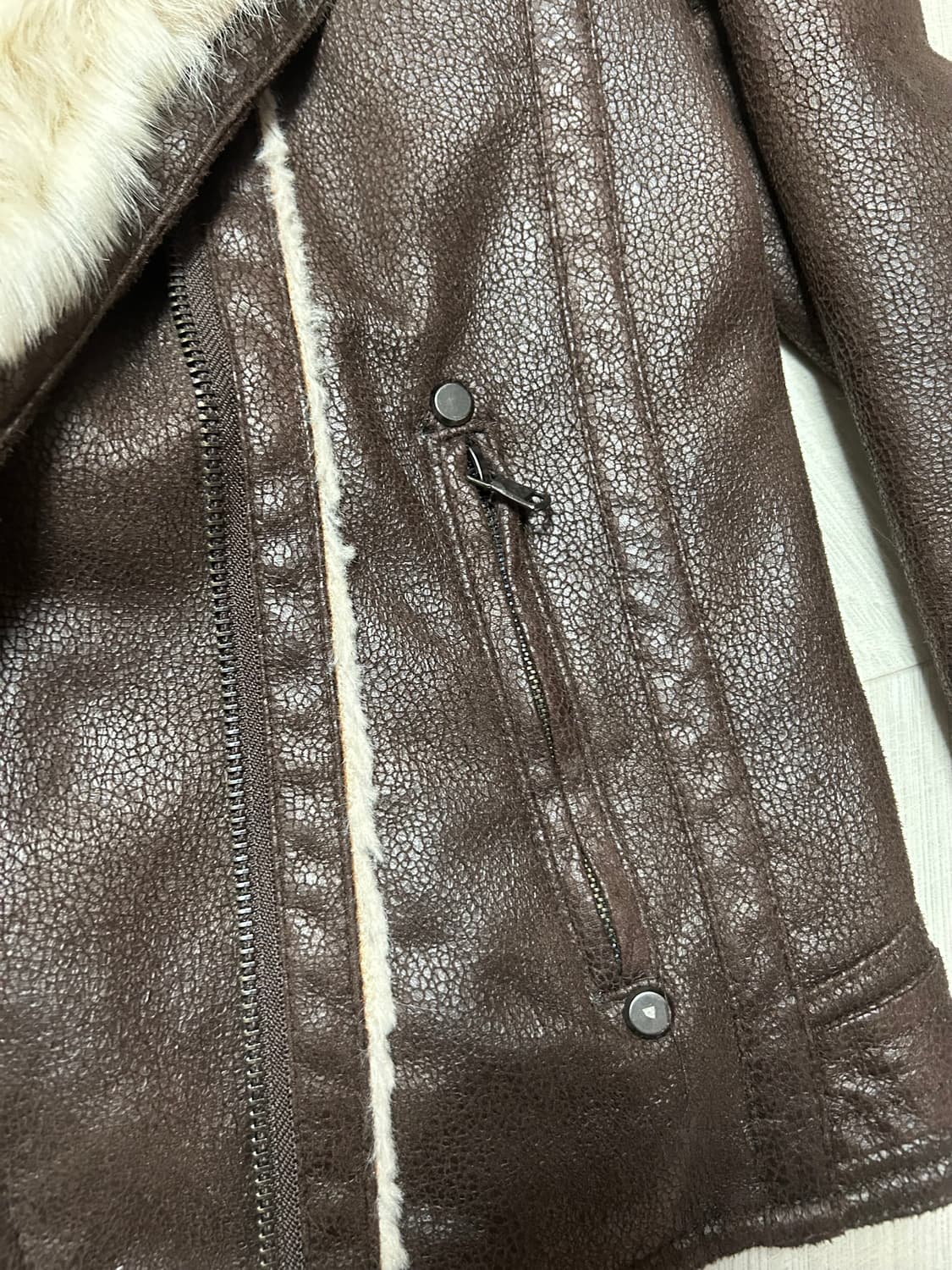 Y2k 빈티지 울프죠 무스탕 상품이미지4