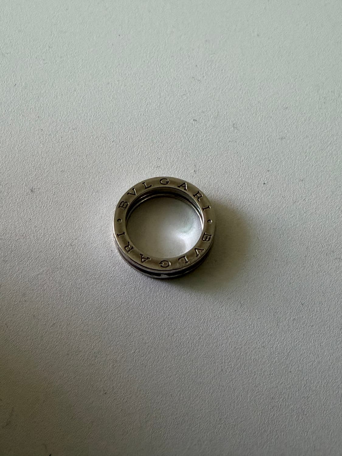 불가리 비제로원 링 18k화이트 골드 상품이미지6