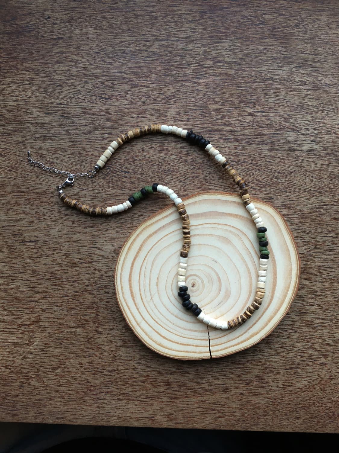 green wood necklace 상품이미지1