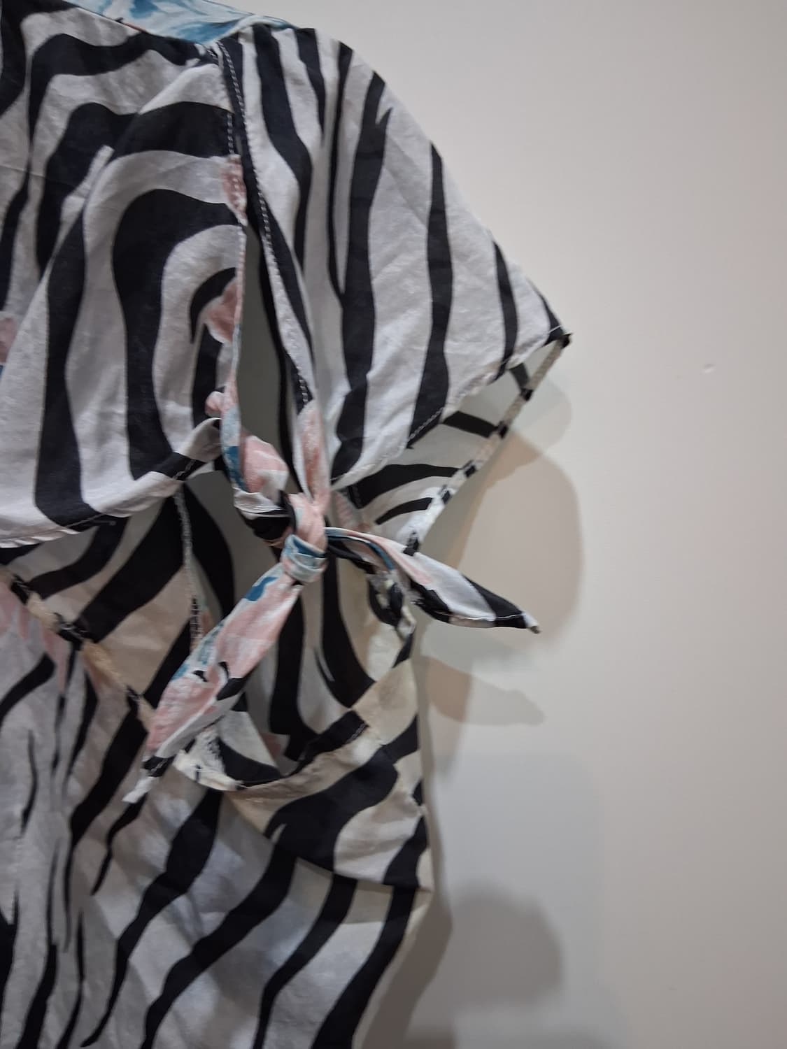 KENZO JEANS 지브라 플라워 패턴 리본 블라우스 40 상품이미지2