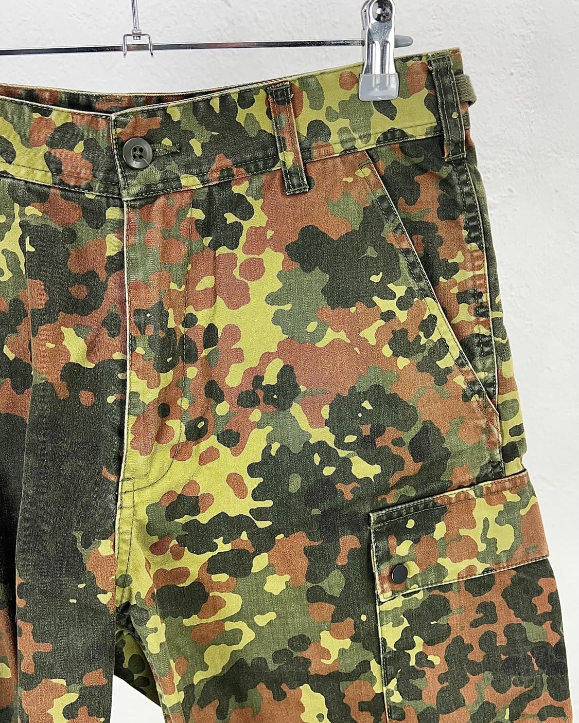 슈프림 19ss 독일군 카모 버뮤다 팬츠 상품이미지3