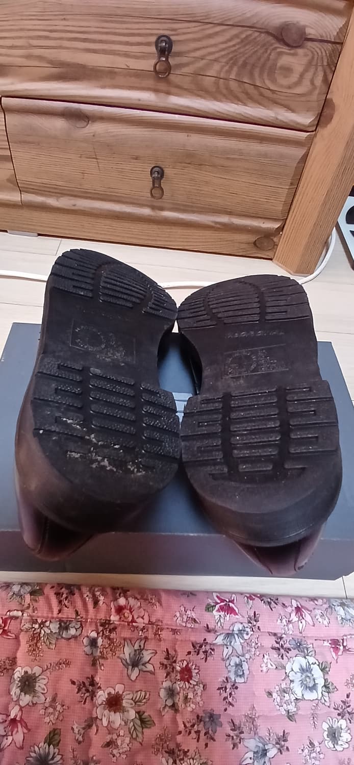 닥터마틴 1461 모노 블랙더비 슈즈 (uk8, 약 265~270mm)
 상품이미지7