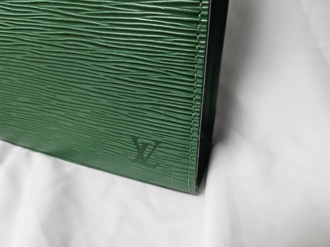 루이비통 에삐 말젤부 토트백 그린컬러 상품이미지2