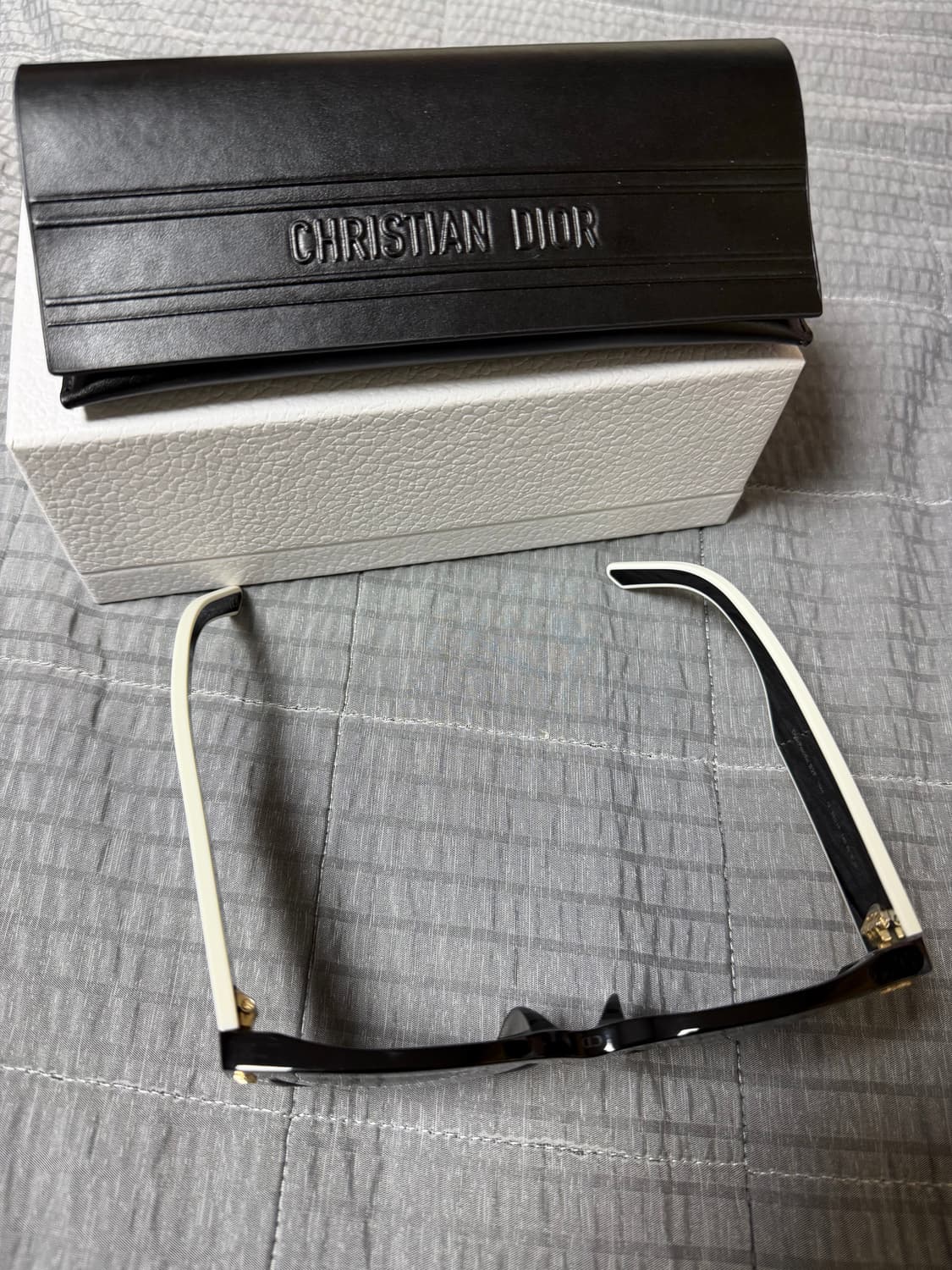 디올 DiorPacific B2F 블랙 선글라스 상품이미지2