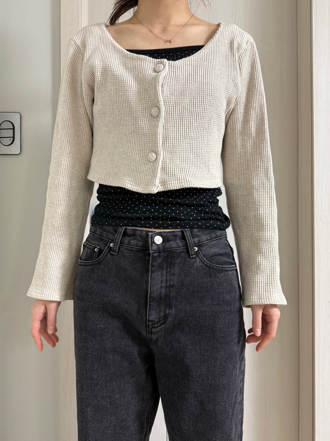 베이지 콩단추 가디건 코디셋 상품이미지1