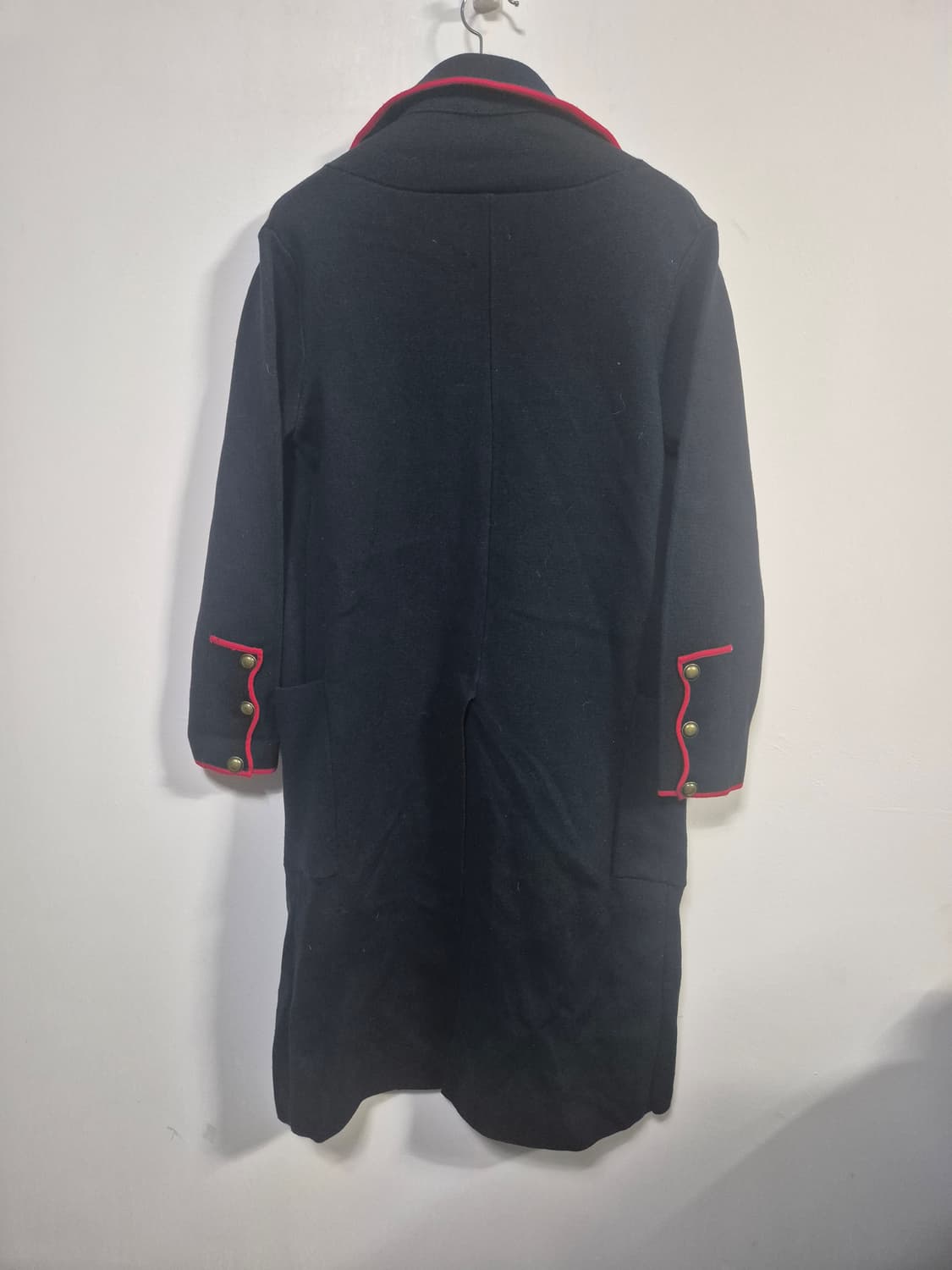 자라 네이비 레드 배색 롱 코트 상품이미지3