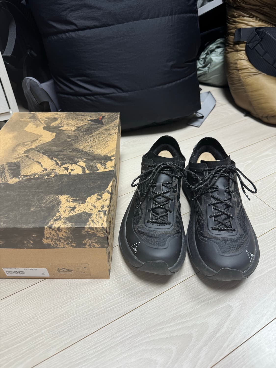 로아 하이킹 셀라 블랙 42 상품이미지1