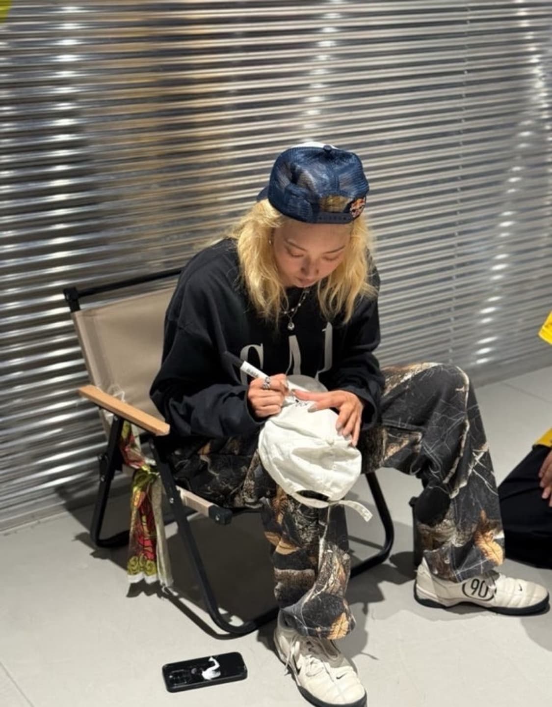 새상품) 쿄카 GAP 티셔츠 블랙 스으파 스월파 상품이미지3