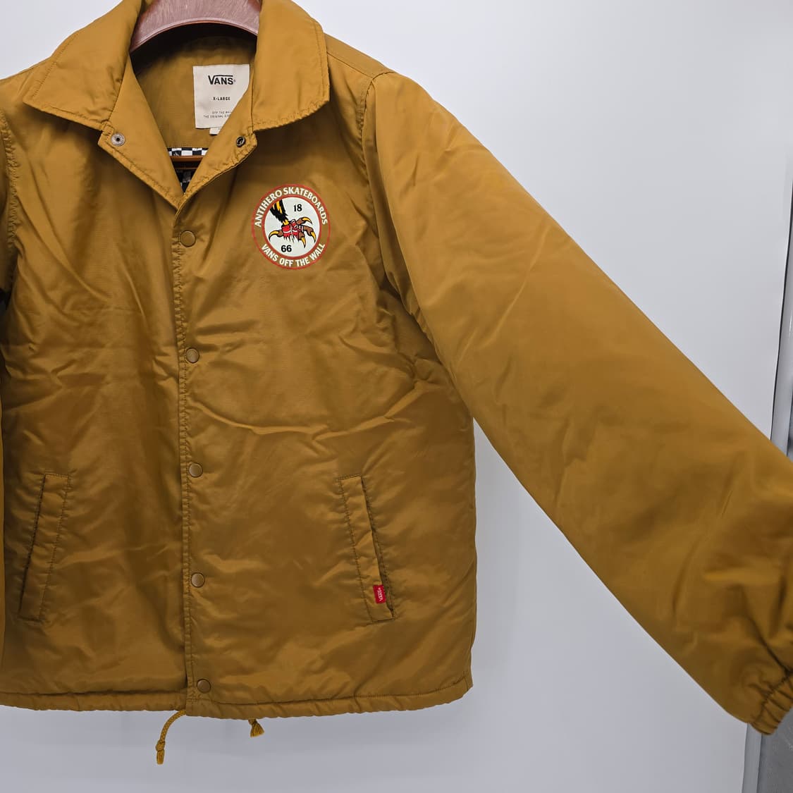 반스 안티히어로 코치 자켓 브라운 상품이미지3