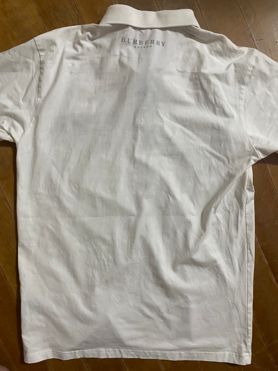 버버리 브릿 화이트 카라티 XL ( 100 ) 상품이미지5