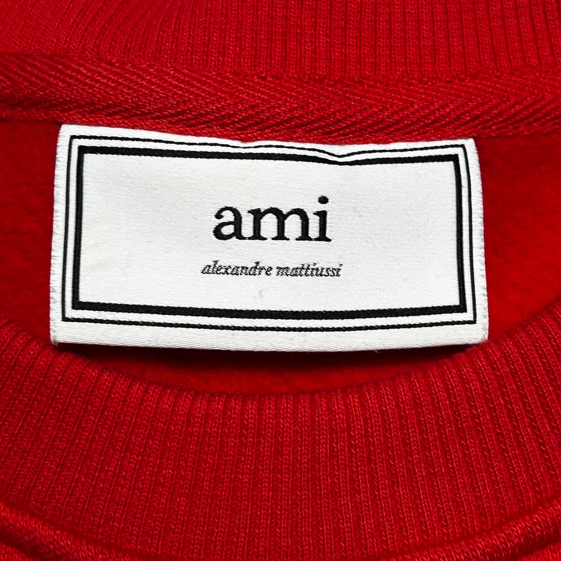 Ami Paris 레드 맨투맨 상품이미지2