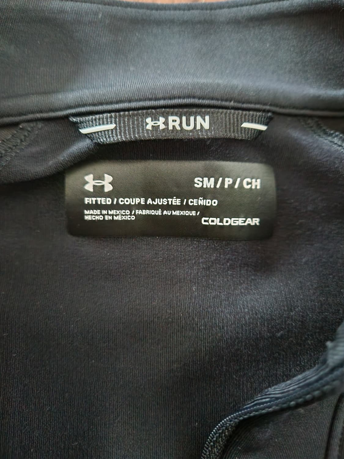 언더아머 런 자켓 S 상품이미지3