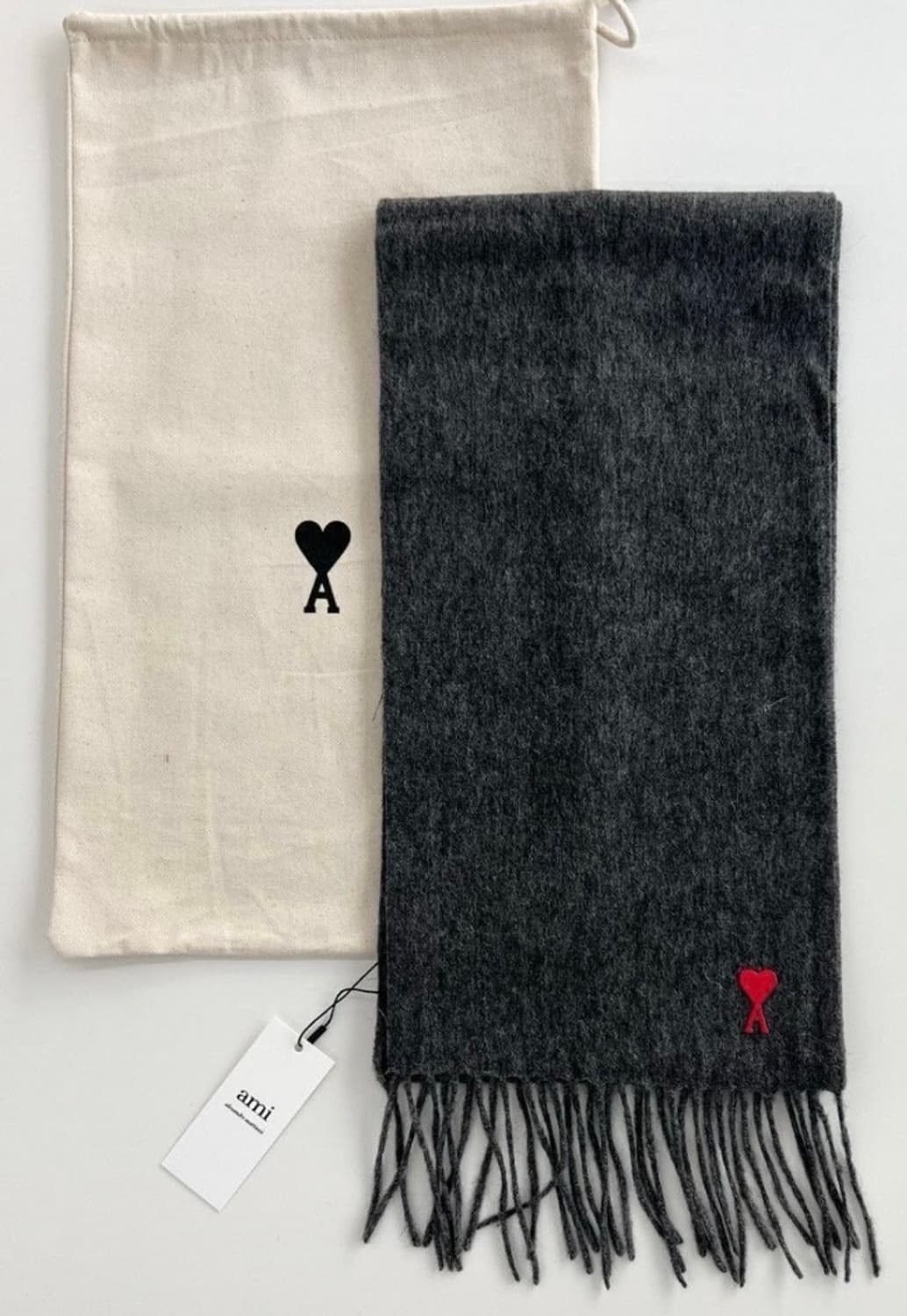 아미 스몰하트 울100%머플러 새상품 파우치포함 남여공용 상품이미지3