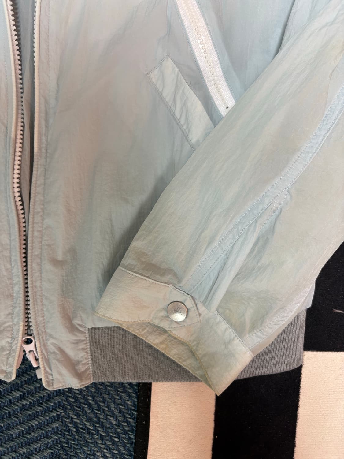 더뮤지엄비지터 윈드브레이커M 상품이미지4