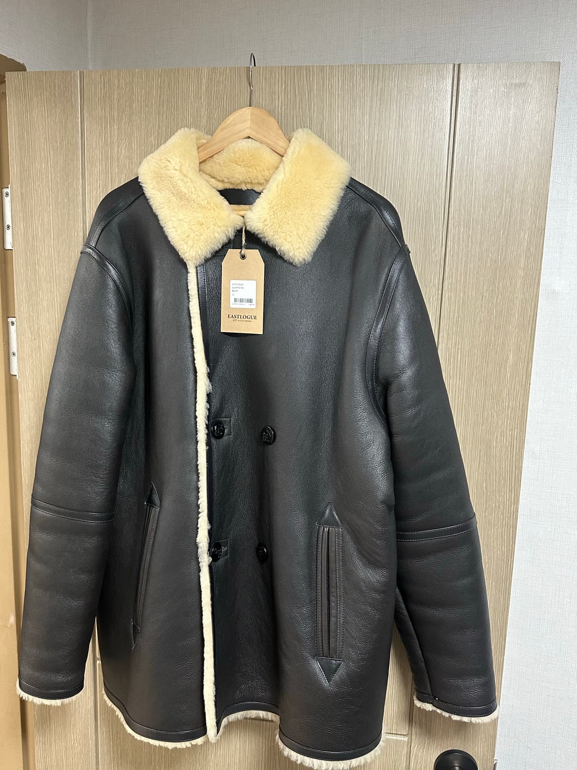 이스트로그 USN피코트 무스탕 XL 새상품 저렴하게 팝니다 상품이미지1