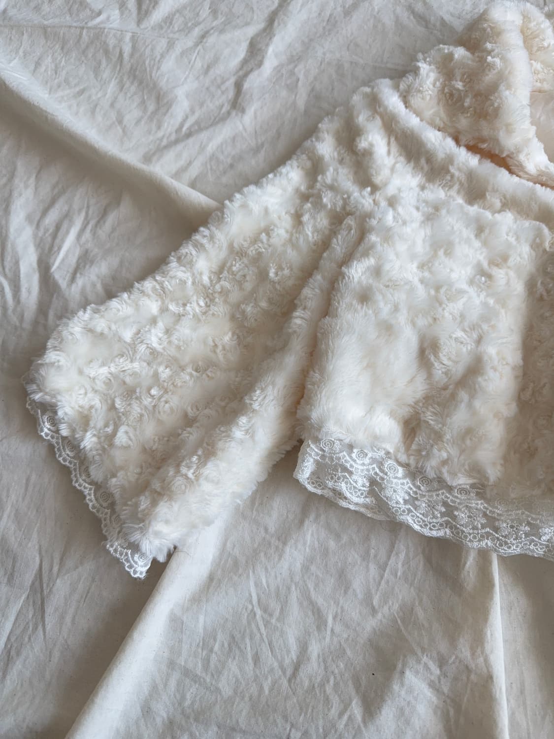 아이보리베이지 로걀 러블리 폭닥 크롭퍼 폴레로 가디건 상품이미지2