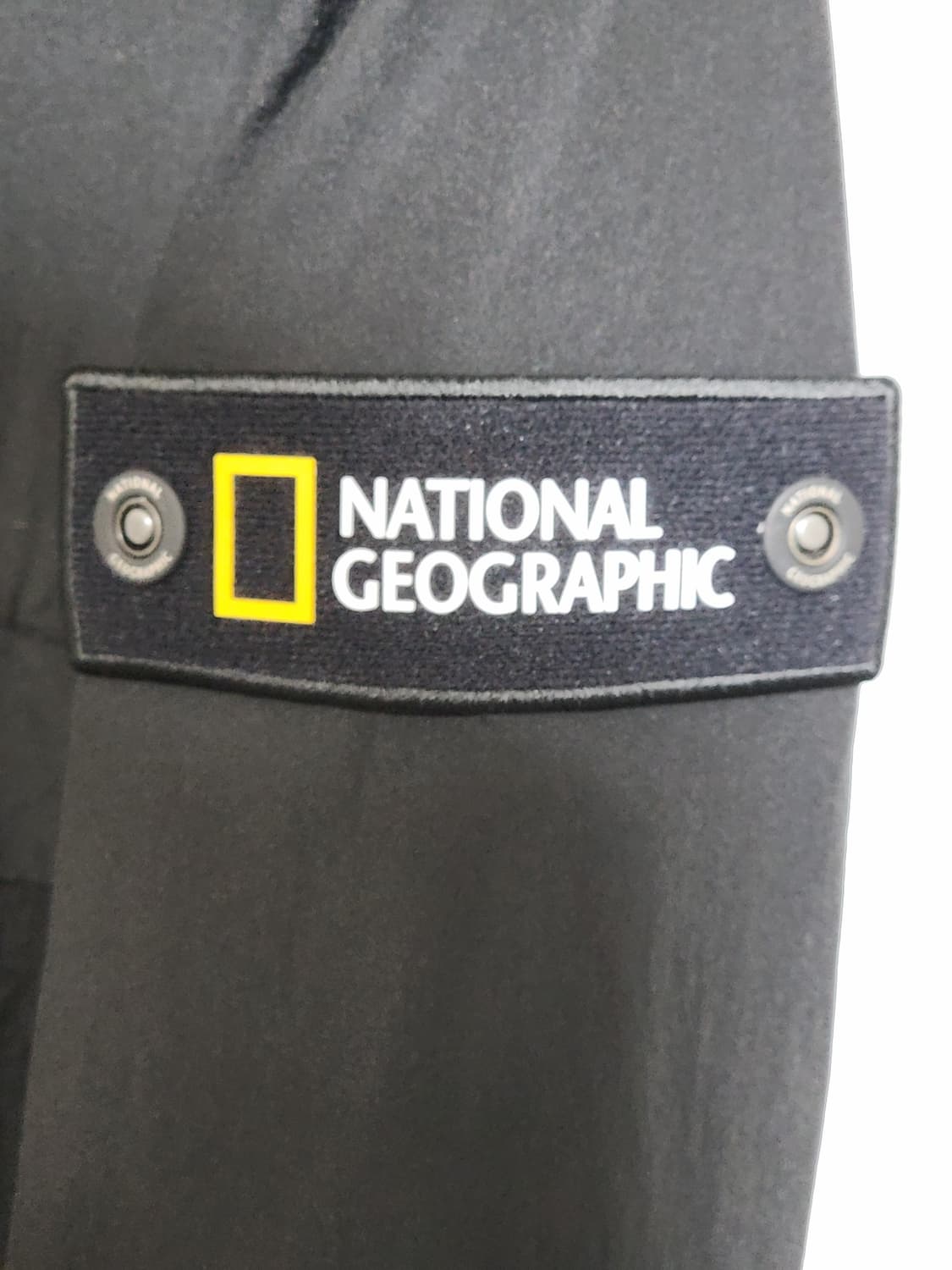 (M) 내셔널지오그래픽 바람막이 점퍼 블랙 와펜 후드자켓  상품이미지4