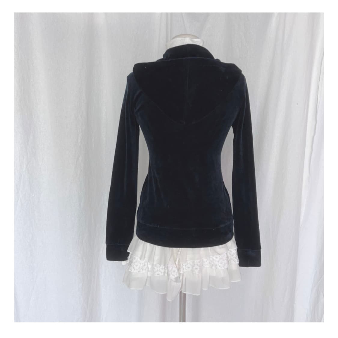 y2k 빈티지 핑키앤다이안 갸루 벨벳 블랙 후드집업 셔리 딱붙핏 큐빅 상품이미지7