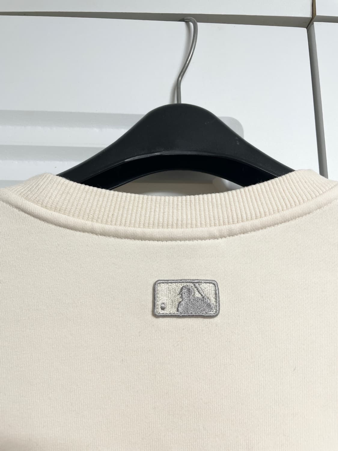 MLB 맨투맨 티셔츠 상품이미지8