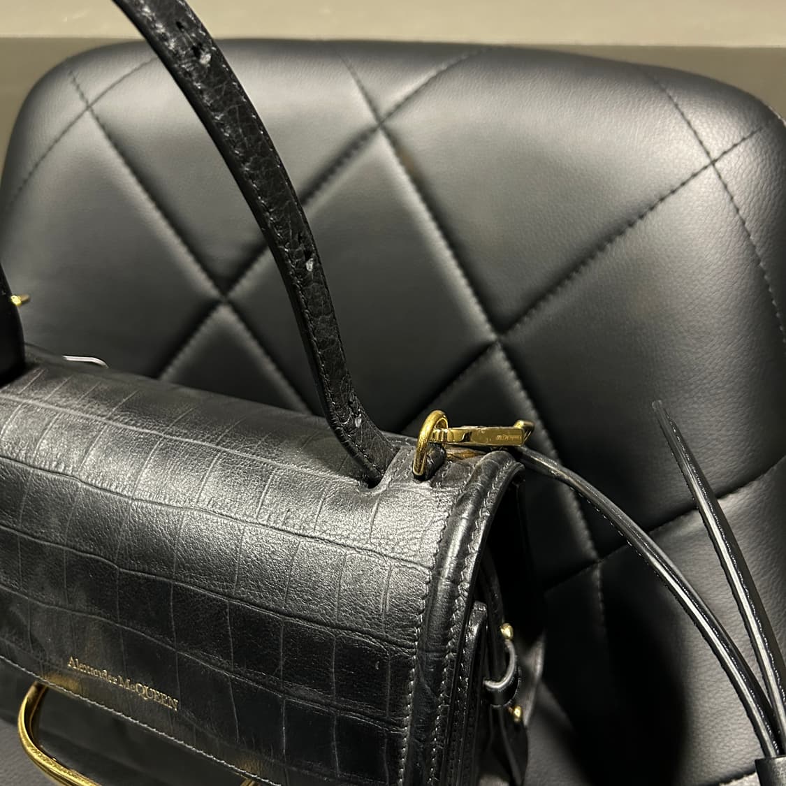 알렉산더 맥퀸 크록 더스토리 크로스백 상품이미지4