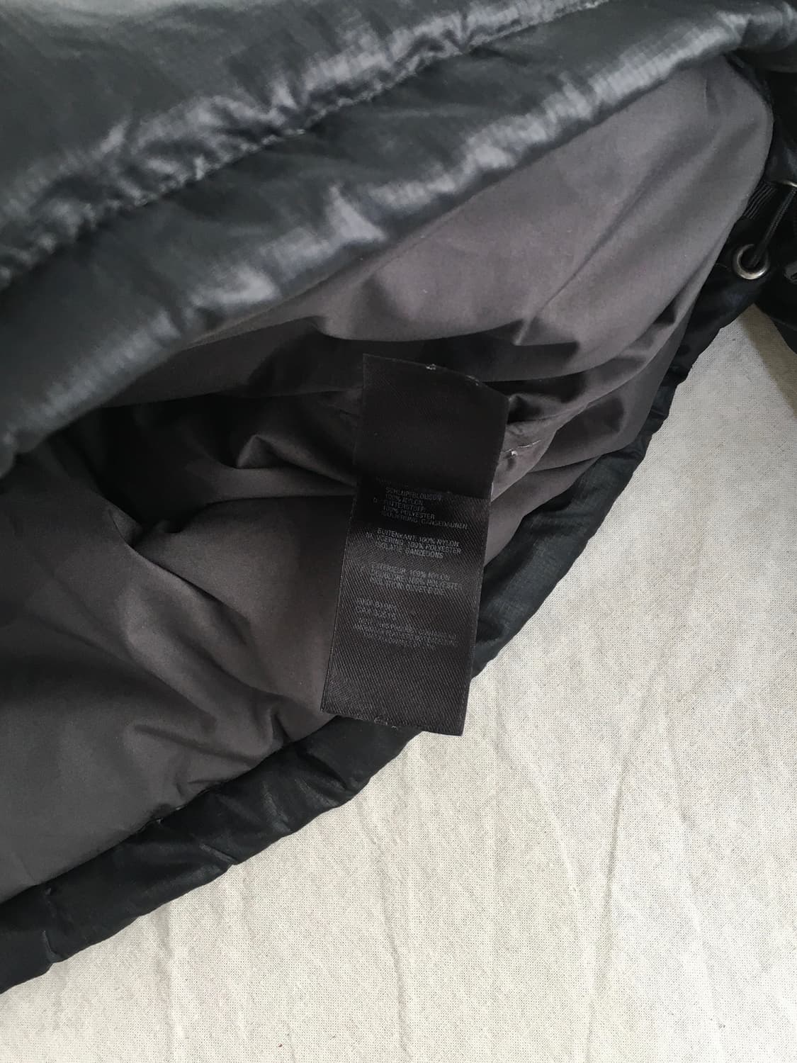 노스페이스 가슴로고 눕시패딩 상품이미지6