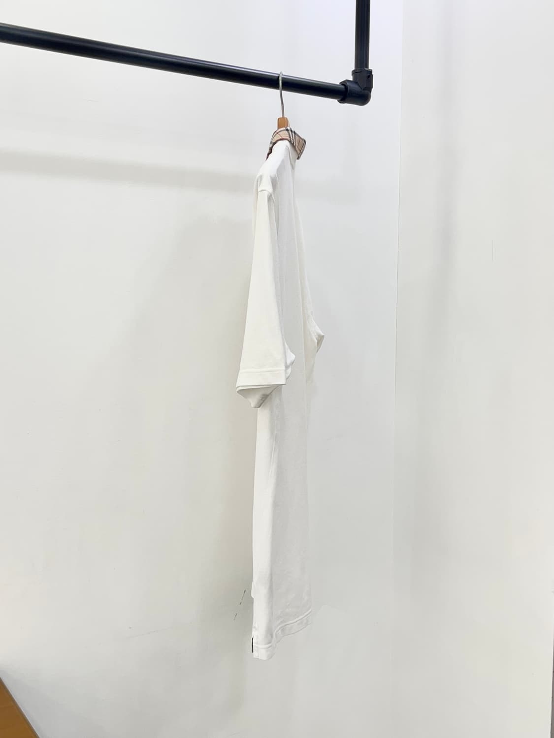 버버리 남성 화이트 반팔 상품이미지2