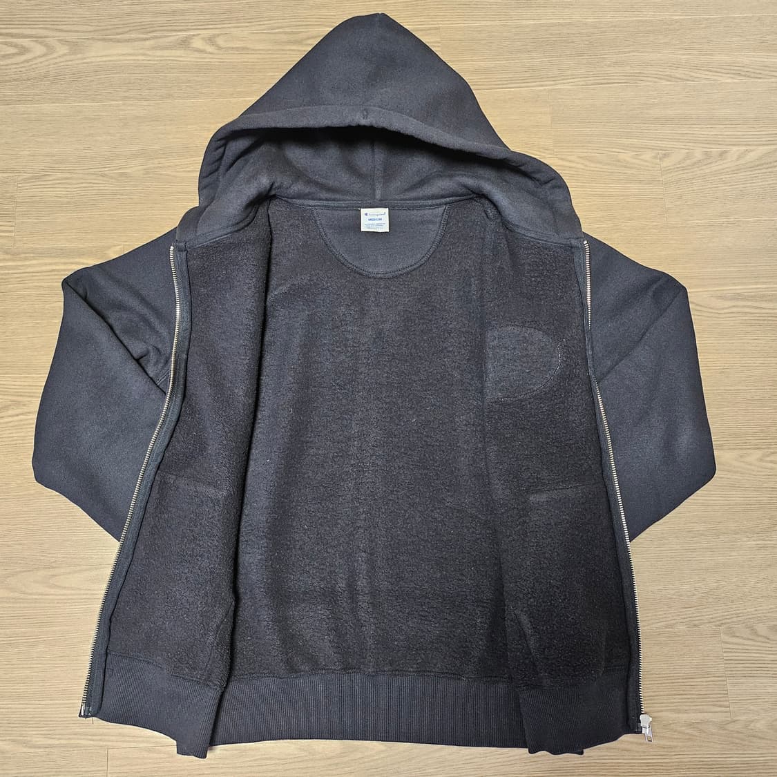 챔피온(Champion) 재팬 빅로고 후드집업 블랙 상품이미지2