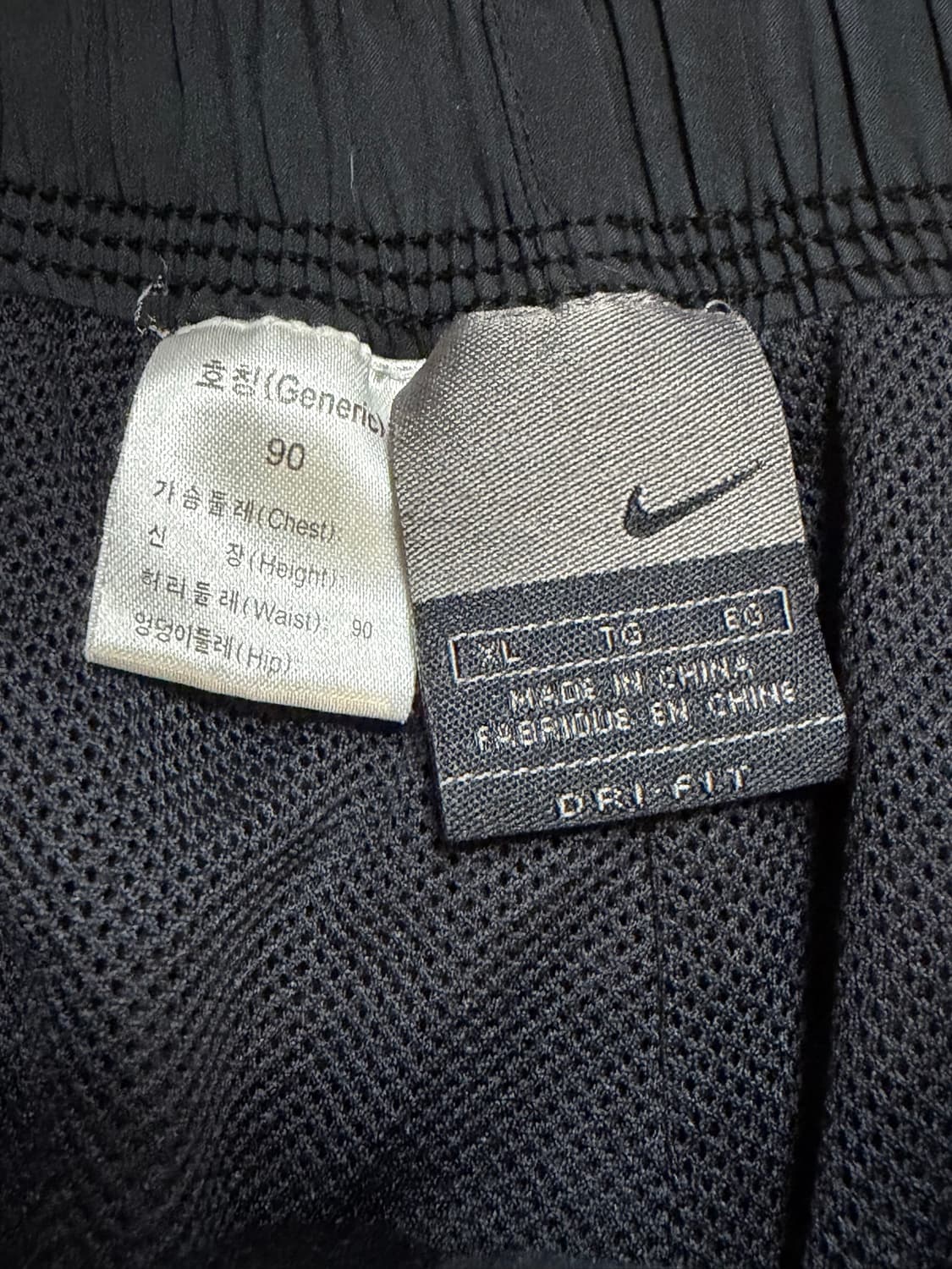 Nike 솔로 스우시 우븐 쇼츠  상품이미지2
