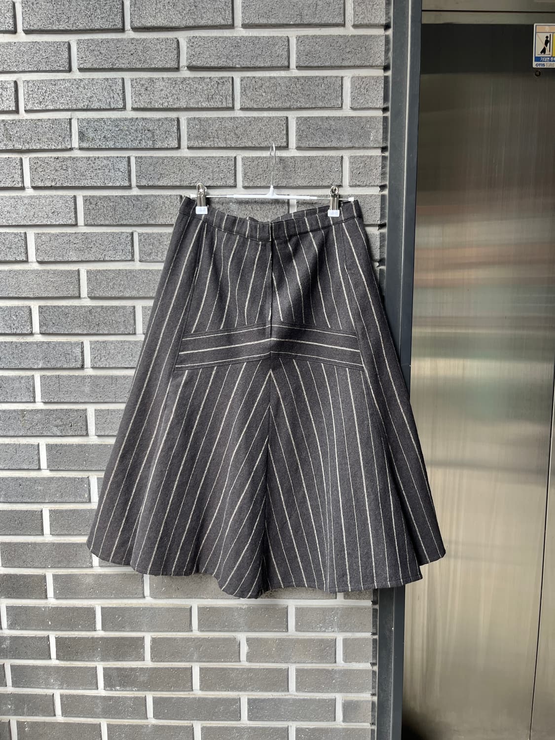 io comme io 절개 스트라이프 스커트 상품이미지1