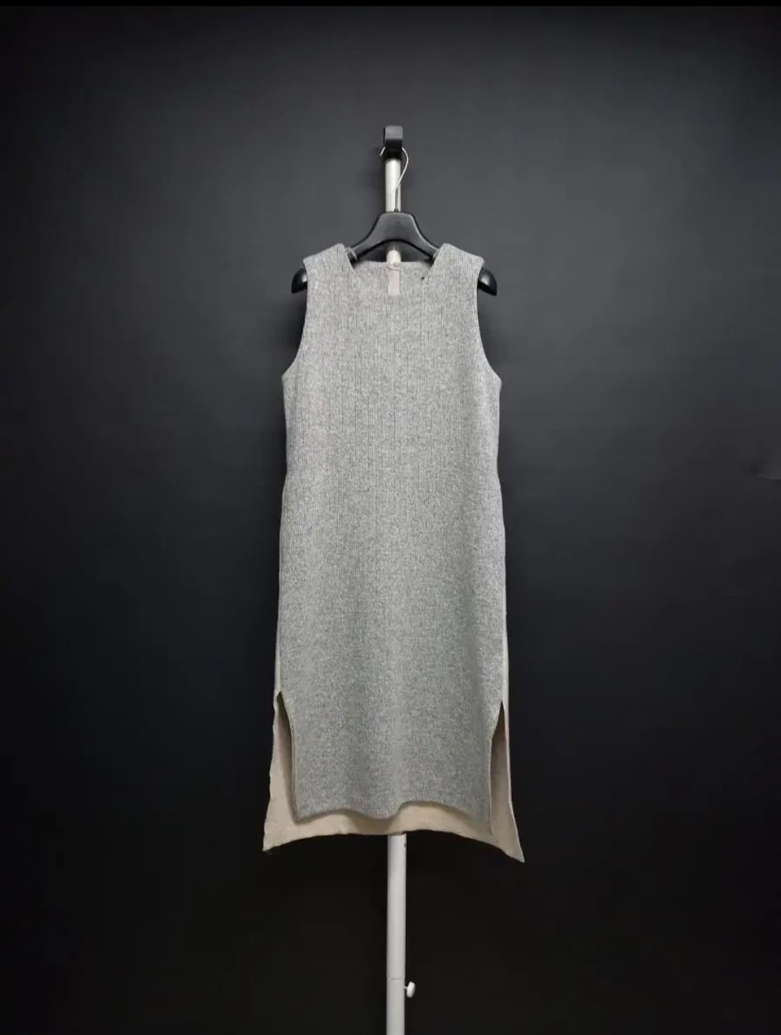 새 PENNY BLUE 페니블루 니트 롱 원피스 겸 베스트 상품이미지1