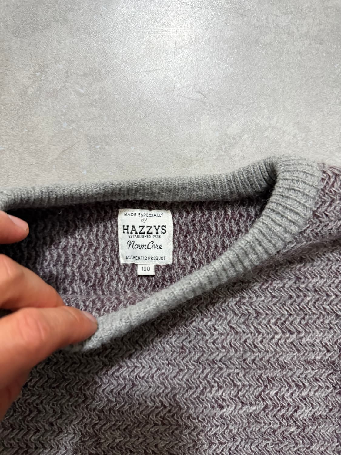 해지스 울 빈티지 헤링본 패턴 울 니트  95size   상품이미지3