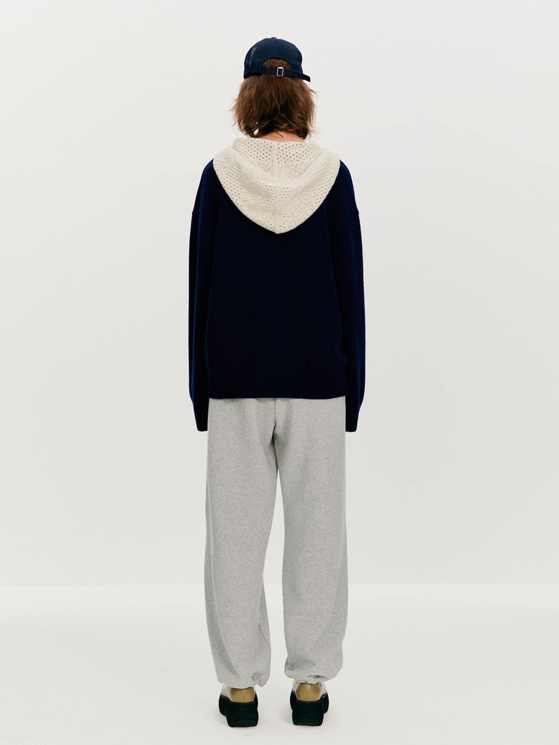 더오픈프로덕트 탈부착 가능 후디 스웨터 네이비 OS 상품이미지9