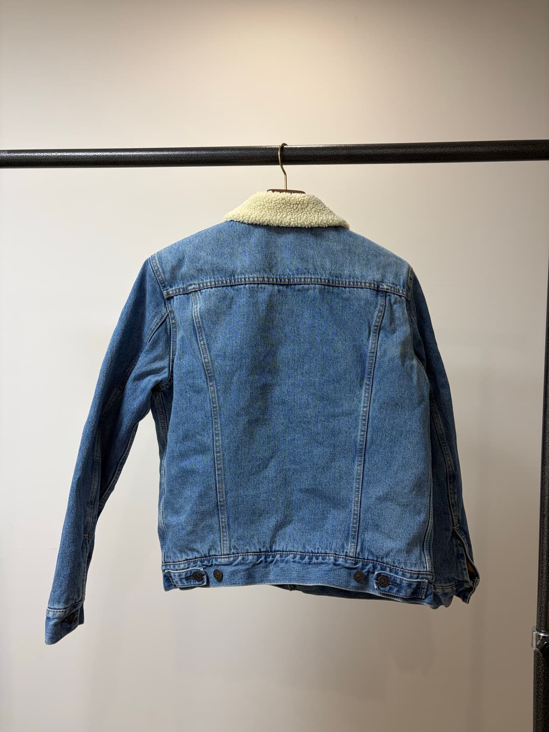 M) levis 리바이스 양털 쉐르파 트러커 데님자켓 상품이미지3