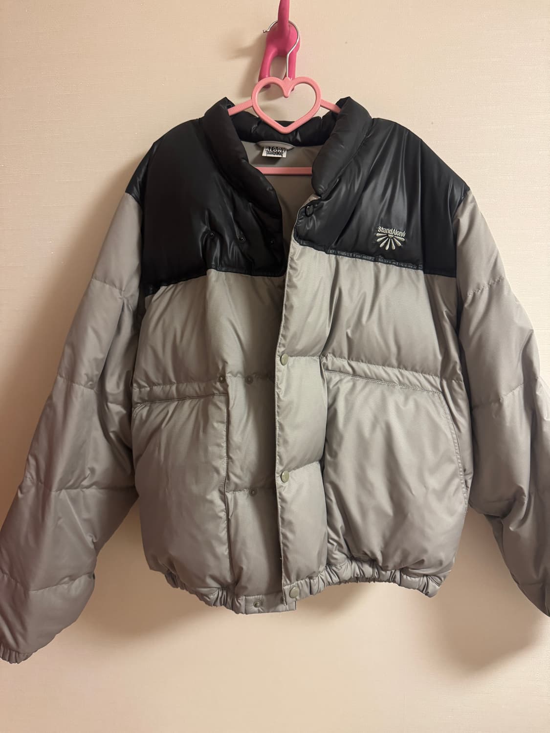 스탠드얼론 오버사이즈 칼라블록다운 푸퍼, 올리브 스몰(S) 상품이미지6