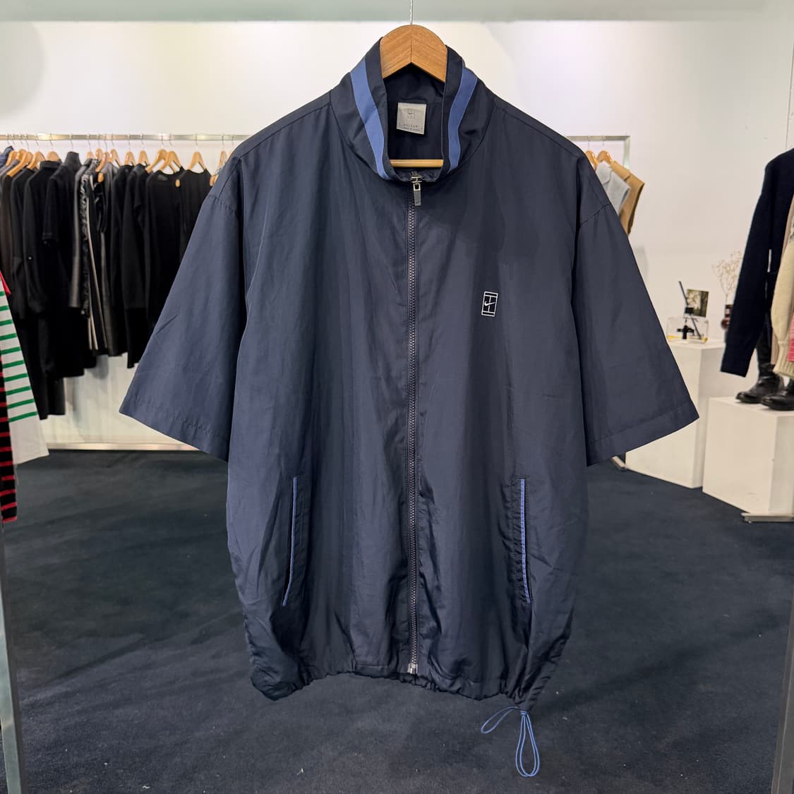 [XL] 나이키 테니스 반팔 바람막이  상품이미지1