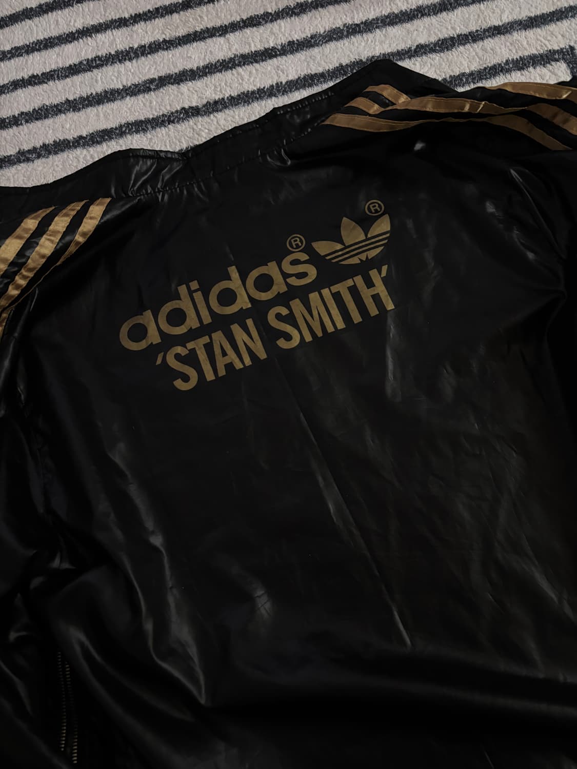 아디다스 유광바람막이 블랙골드삼선져지 상품이미지2