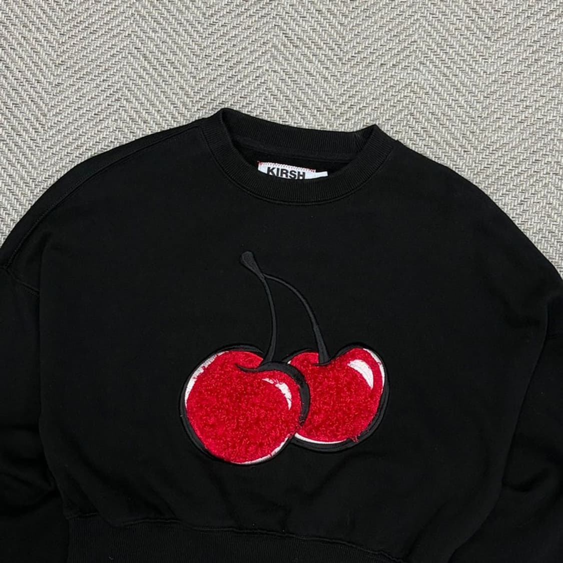 키르시 체리 크롭 맨투맨 v1309 상품이미지3