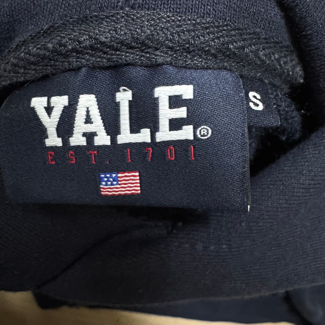 예일 자수로고 후드티 상품이미지5