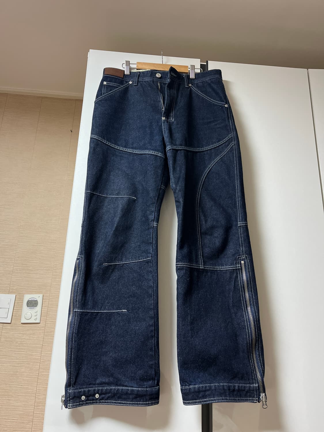 [31] 앤더슨벨 셀비지 인디고 지퍼 와이드 레그 진 상품이미지1
